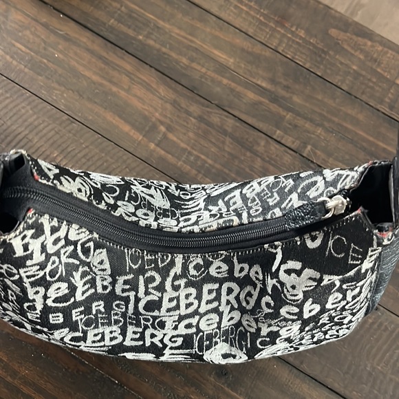 💥RARE Vintage Iceberg Hobo/Shoulder Bag - Picture 11 of 17